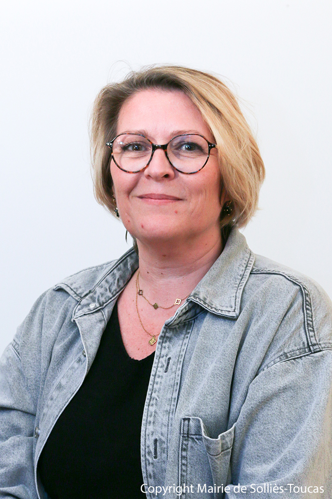 Audrey PANIGOT 2�me adjointe d�l�gu�e � l��ducation, � la jeunesse et � la transition �cologique