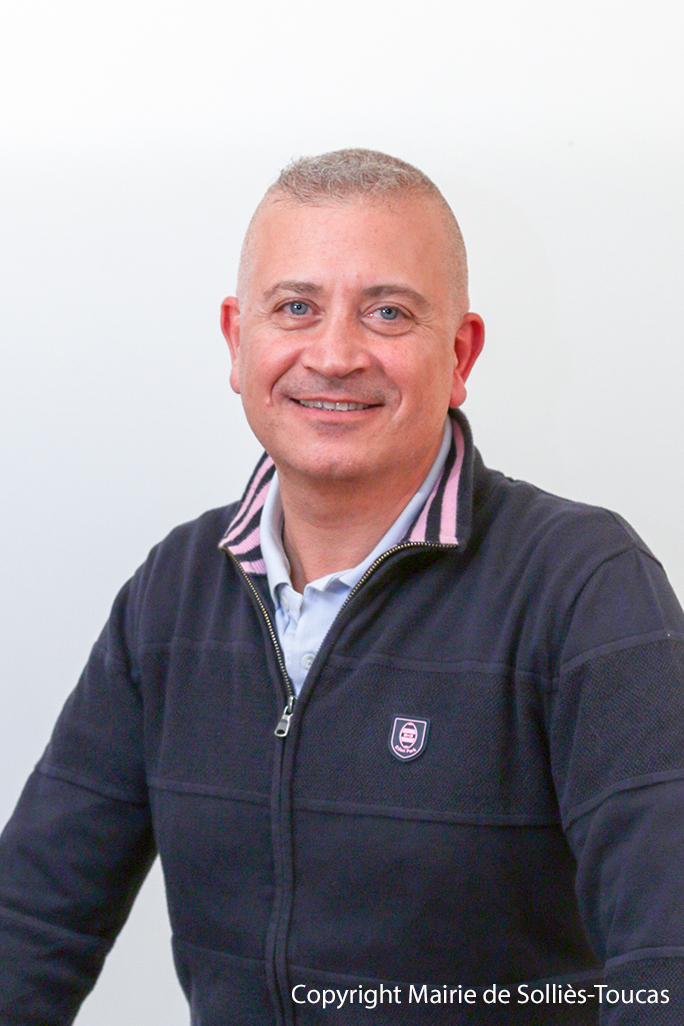 Luciano ROBERTI  5�me adjoint d�l�gu� � la s�curit� et � la vie des quartiers D�l�gu� � la s�curit� civile